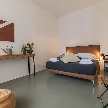 Iflat Esquilino Industrial Loft
