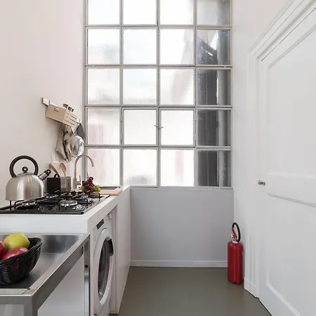 Apartment Iflat Esquilino Industrial Loft