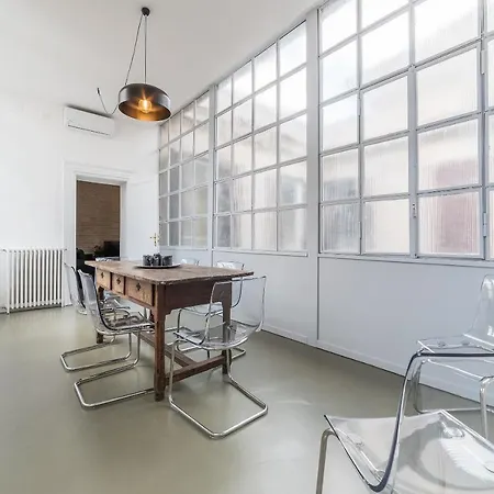 Iflat Esquilino Industrial Loft