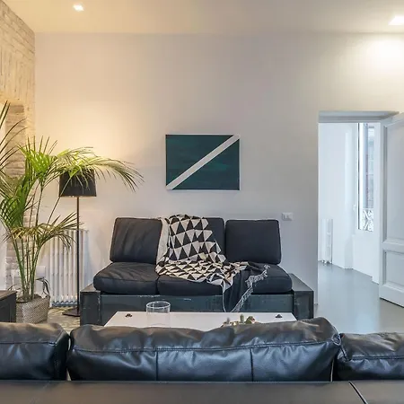Iflat Esquilino Industrial Loft Apartment Rom